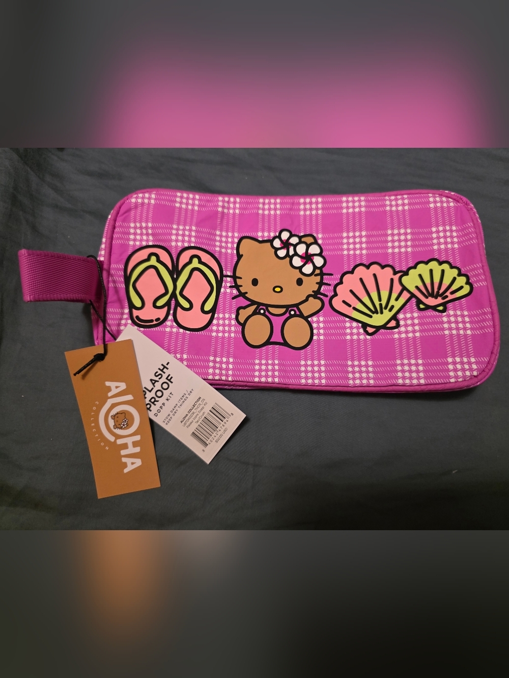 RARE* Aloha Collection Hello Kitty Pink Palaka Hawaii Collection Dopp Kit NWT